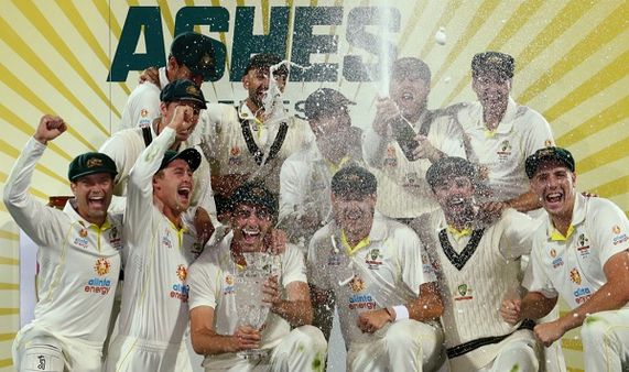 एशेज के बाद पार्टी कर रहे थे जो रूट, जेम्स एंडरसन जैसे खिलाड़ी, पुलिस को आकर बंद करानी पड़ी