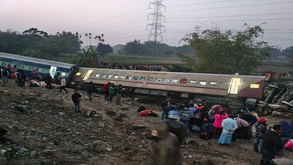 Bikaner-Guwahati Express Derailed LIVE: प्रारंभिक जांच से पता चली लोकोमोटिव उपकरण में खराबी
