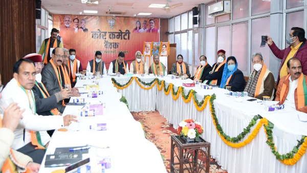 उत्तराखंड में टिकट बंटते ही शुरू हुआ बवाल, निर्दलीय ताल ठोक सकते हैं बागी, सियासी दलों का 'प्लान बी' तैयार