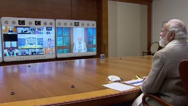 कोरोना पर पीएम ने की हाईलेवल बैठक, बेहतर स्वास्थ्य सुविधा सुनिश्चित करने को कहा