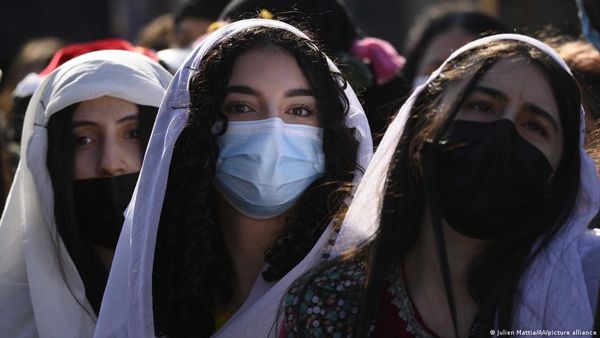 महिलाओं की हत्या पर फ्रांस में राजनीतिक उबाल