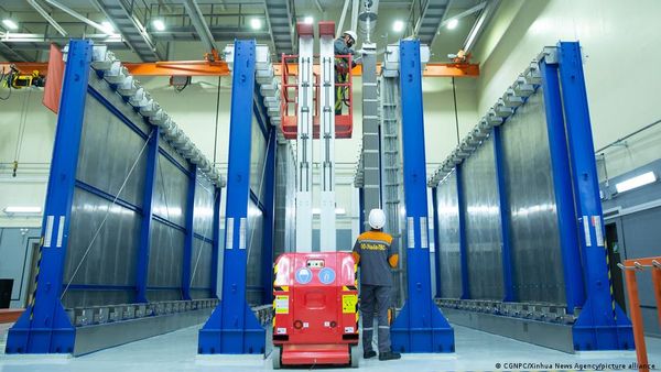 दुनिया को बहुत महंगी पड़ेगी कजाखस्तान की अस्थिरता