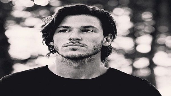 फ्रैंच अभिनेता गैसपार उलियल का 37 साल की उम्र में निधन, स्कीइंग के दौरान हुए थे हादसे का शिकार