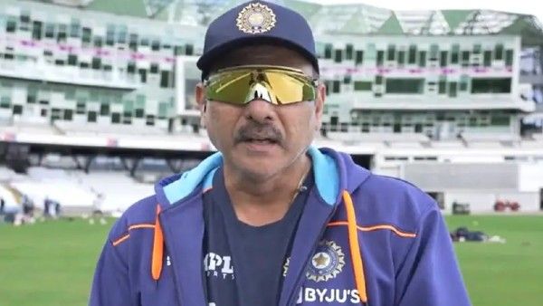 विराट कोहली के सपोर्ट में उतरे रवि शास्त्री, विश्वकप में जीत को लेकर BCCI पर साधा निशाना