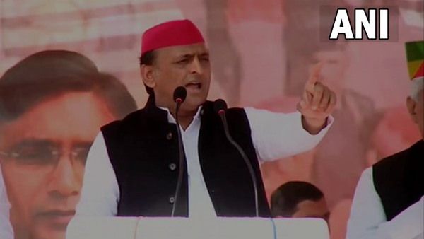 अखिलेश का योगी सरकार पर वार, बोले- यूपी आज महिलाओं के लिए सबसे असुरक्षित जगह है