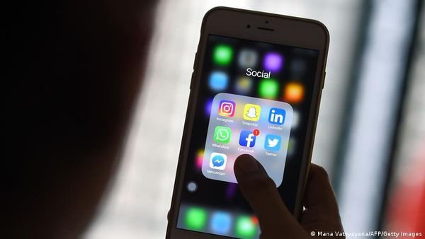 फेक न्यूज पर गूगल, फेसबुक और ट्विटर से कड़ी कार्रवाई चाहता है भारत