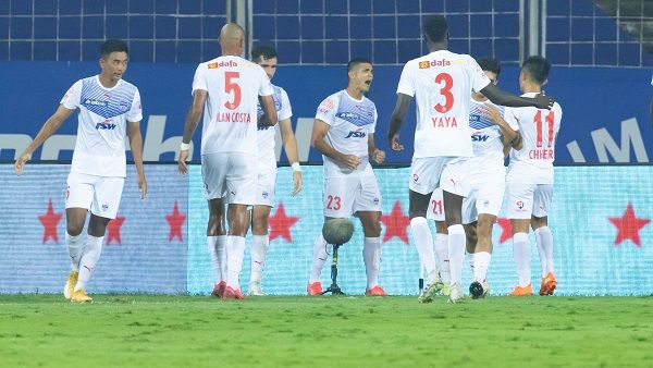 ISL 2022 : नॉर्थईस्ट ने दर्ज की जीत, बेंगलुरू की मुश्किलें बढ़ाई
