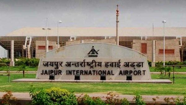 युगांडा की महिला गुप्तांगों में छिपाकर लाई करोड़ों की ड्रग्स के 60 कैप्सूल, जयपुर एयरपोर्ट पर पकड़ी गई