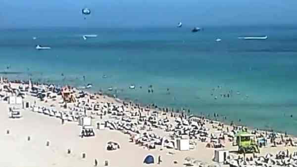 Miami beach: मशहूर अमेरिकी Sea beach पर भीड़ के बीच समुद्र में कैसे गिरा हेलीकॉप्टर, देखिए Video