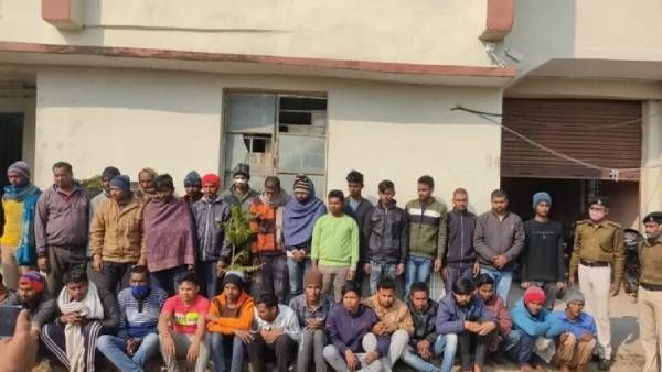 बिहार का वह गांव जहां से पकड़े गए 31 'साइबर अपराधी'- ग्राउंड रिपोर्ट