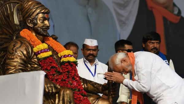 छत्रपति शिवाजी महाराज की जयंती पर पीएम मोदी बोले- हम उनके विजन को पूरा करने के लिए प्रतिबद्ध हैं