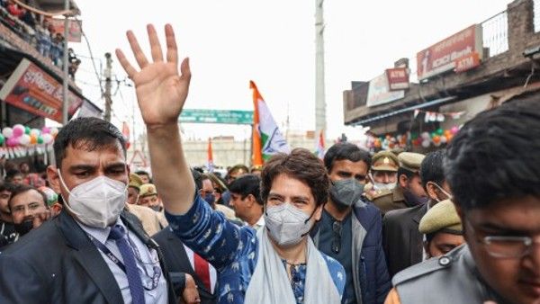 'लॉकडाउन, नोटबंदी के चलते बंद होने की कगार पर पहुंचे उद्योग', प्रियंका गांधी का सरकार पर निशाना