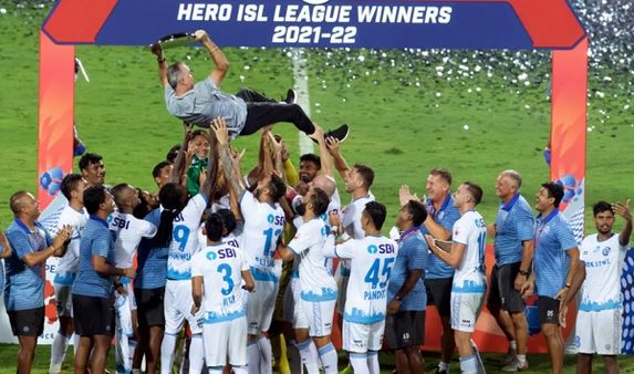 ISL 2022: जमशेदपुर ने कब्जाई शील्ड, मोहन बागान पर दर्ज की ऐतिहासिक जीत