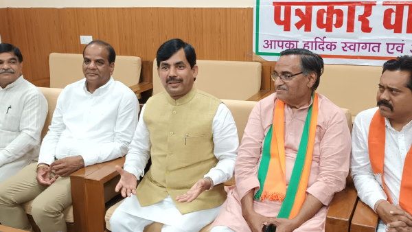 भाजपा नेता शहनवाज हुसैन का जोधपुर दौरा, बोले- राजस्थान में उद्योग उजड़ रहे, महिला अपराध बढ़ रहे