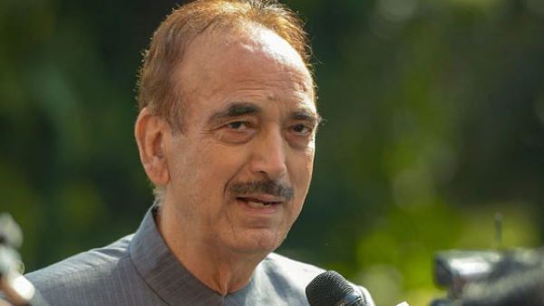 गुलाम नबी आजाद के घर कांग्रेस के जी-23 नेताओं की बैठक, सिब्बल, तिवारी पहुंचे