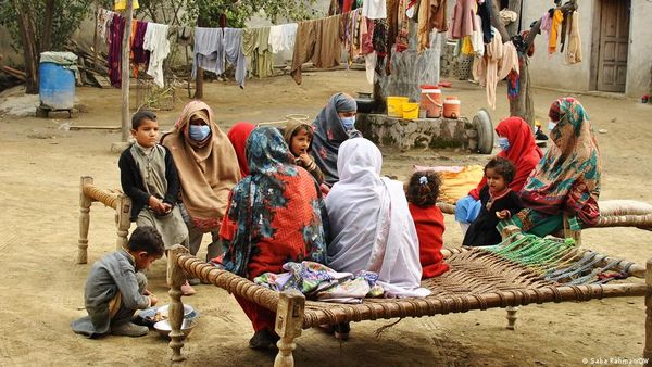 पाकिस्तान में बढ़ रही है ऑनर किलिंग की घटनाएं