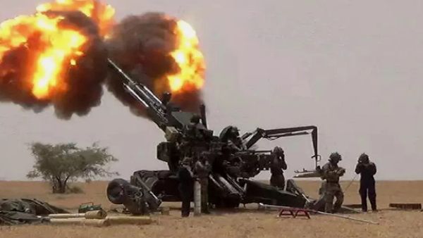 देसी बोफोर्स धनुष गन का पोकरण में फाइनल ट्रायल सफल, एक तोप से दागे गए 5 हजार गोले