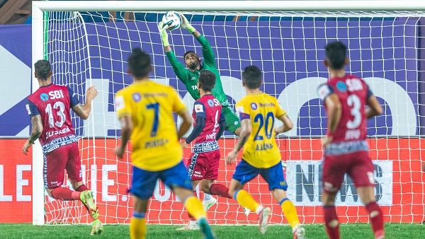 ISL 2022 : मैच हुआ ड्रा, फिर भी केरला पहुंचा फाइनल में, जानिए कैसे