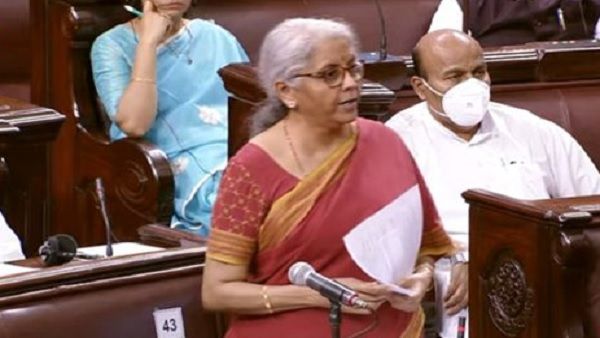UPA सरकार की तुलना में मोदी सरकार में 65 फीसदी बढ़ा FDI, निवेशकों को है हम पर भरोसा- वित्त मंत्री