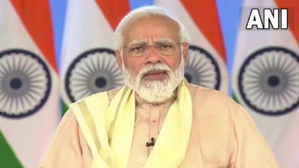 भक्ति आंदोलन से संतों ने भारत में रखी स्वतंत्रता आंदोलन की नींव: पीएम मोदी