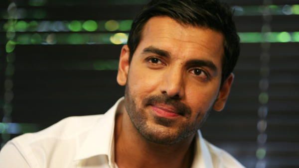 'सिद्धार्थ आनंद ने मेरे साथ क्या किया है?', पठान को लेकर आखिर John Abraham ने ऐसा क्यों कहा?