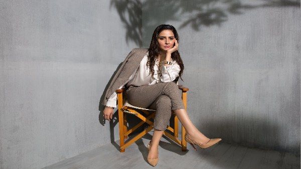 पाकिस्तानी एक्ट्रेस सबा कमर ने बॉलीवुड को बताया बेहतर, इरफान खान के साथ हिट हुई थी केमिस्ट्री