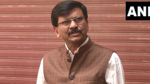 ED के एक्शन के बाद संजय राउत का BJP से सवाल, INS विक्रांत के लिए जुटा 50 करोड़ रुपए का फंड कहा है?