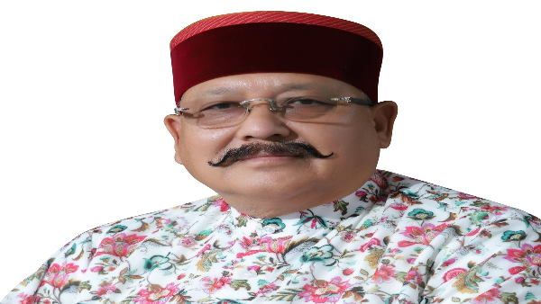 उत्तराखंड में कैबिनेट मंत्री सतपाल महाराज की एक मांग से नौकरशाही में हड़कंप, दूसरे मंत्री भी समर्थन में