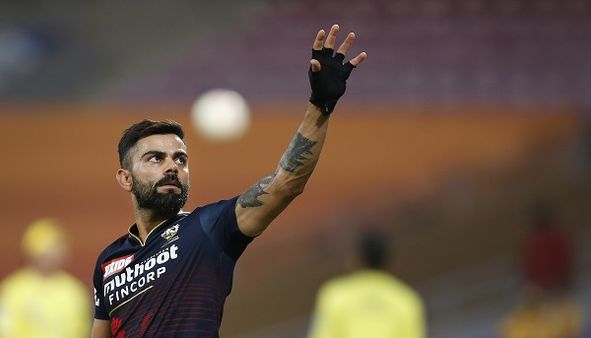 भारत के दो पूर्व दिग्गज बल्लेबाजों ने कोहली को दी क्रिकेट से 2-3 महीने का ब्रेक लेने की सलाह