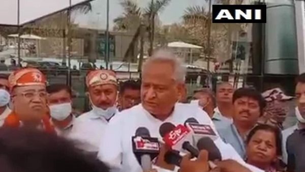 सीएम अशोक गहलोत बोले-' गांधी, पटेल और अंबेडकर के नाम का इस्तेमाल कर रहा आरएसएस'