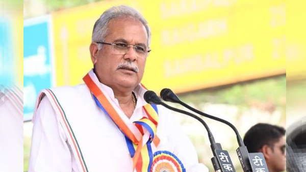 भारत का संविधान खतरे में है,उसे कमजोर करने वालों को अंबेडकर जयंती मनाने का हक नहीं है:भूपेश बघेल