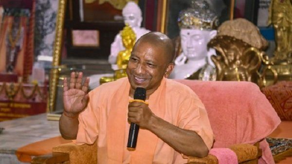 मिशन 2024 से पहले क्या इन 5 चुनौतियों से निपट पाएंगे CM योगी आदित्यनाथ, जानिए