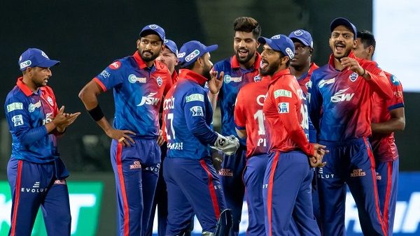 IPL 2022 : दिल्ली कैपिटल्स में शमिल हुए दो विदेशी खिलाड़ी, एक बिका था 6.25 करोड़ में