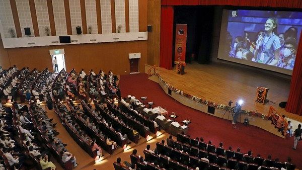 सैनिक स्कूल में वैकेंसी, 92 हजार तक मिलेगी महीने की सैलरी, देखें फुल डिटेल