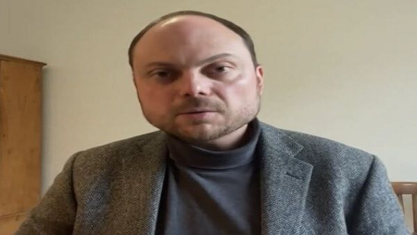 रूस में पुतिन के आलोचक व्लादिमीर कारा-मुर्जा गिरफ्तार, अमेरिका बोला- तत्काल हो उनकी रिहाई