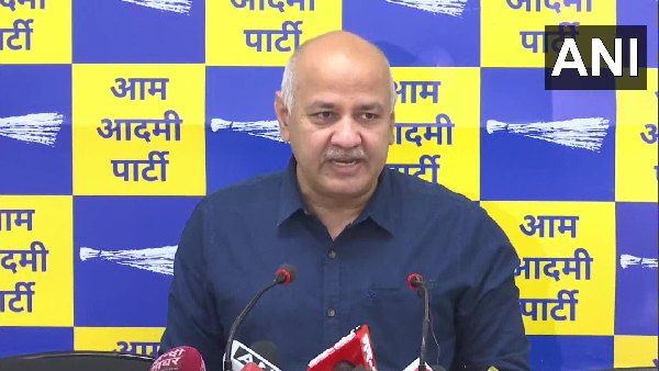 मनीष सिसोदिया बोले, 'केजरीवाल से घबराकर BJP हिमाचल में बदल रही अपना सीएम', जयराम ठाकुर ने दिया जवाब