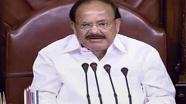 'विधायकों के दलबदल को अब रोकने का समय', एंटी डिफेक्शन लॉ पर बोले उपराष्ट्रपति वेंकैया नायडू