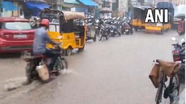 उत्तर भारत में गर्मी से हाल बेहाल, मदुरै में बारिश से मौसम खुशगवार, पुणे में गिरा पारा