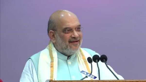 इलेक्शन मोड में भाजपा, गुजरात में कांग्रेस को रह-रहकर झटके देने की तैयारी