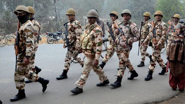 Job News: ग्रेजुएट युवाओं के लिए बड़ा मौका, केंद्रीय पुलिस बलों में निकली भर्ती, ऐसे करें आवेदन