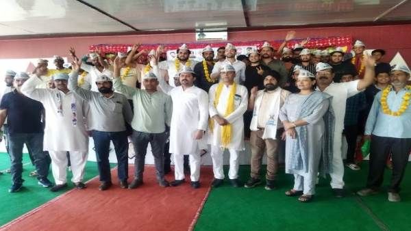 जम्मू कश्मीर में विधानसभा चुनाव को लेकर AAP की तैयारी, खास रणनीति पर काम कर रहे कार्यकर्ता