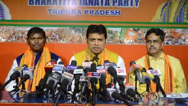 चुनाव से ठीक पहले क्यों सीएम पद से हटाए गए बिप्लब कुमार देब? यह वजह रहीं उनके इस्तीफे की