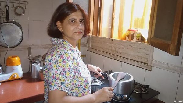 महंगाई किस तरह से बिगाड़ रही है रसोई का बजट