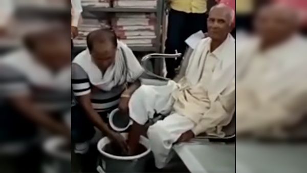 जबलपुर : SDM आशीष पांडे ने कोर्ट में बेटे तामेश्वर से क्यों धुलवाए पिता आनंद गिरी के पैर?