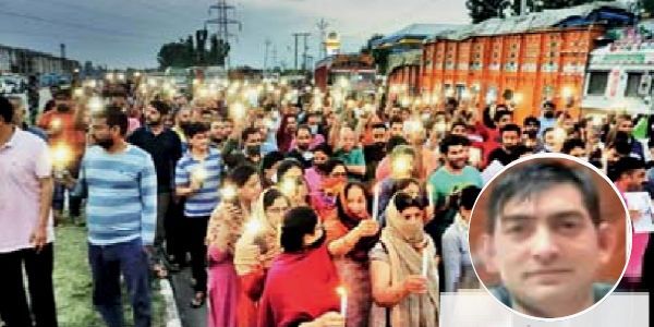 कश्मीरी पंडित की हत्या के बाद हो रहे प्रदर्शन, पूर्व CM महबूबा ने कहा- मुझे नजरबंद किया गया