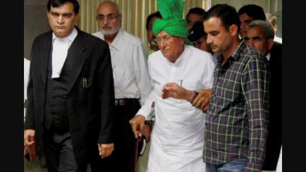 आय से अधिक संपत्ति मामला: ओम प्रकाश चौटाला ने कोर्ट में दिया बीमारी का हवाला, कल सुनाई जाएगी सजा