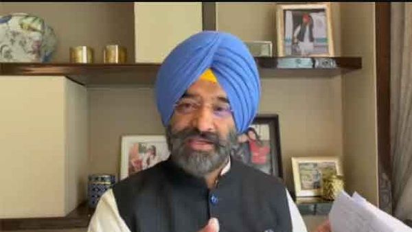 दिल्ली: मूसेवाला की हत्या पर बीजेपी नेता मनजिंदर सिरसा ने उठाए सवाल, AAP ने किया पलटवार