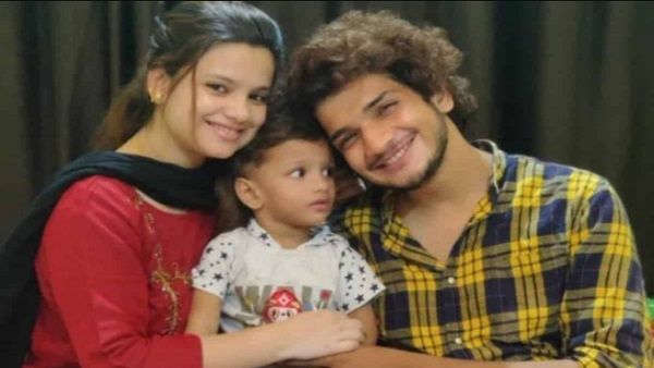 पहली बार बेटे के बारे में बात करते हुए भावुक हुए मुनव्वर, बोले- 'मैं हमेशा उसके बारे में ही सोचता हूं...'