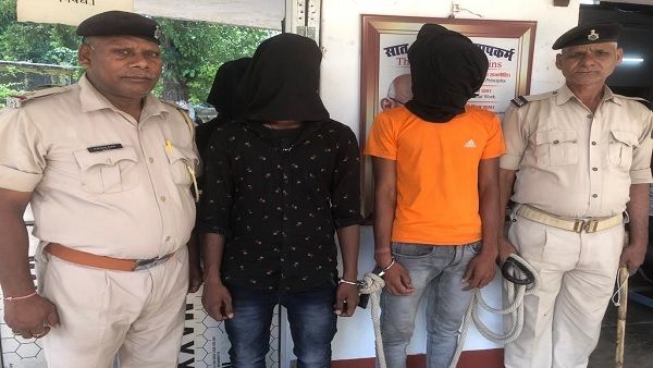 नालंदा पुलिस ने लूटपाट की एक घटना को किया नाकाम, योजना बना रहे दो शातिर बदमाश हथियारों के साथ गिरफ्तार
