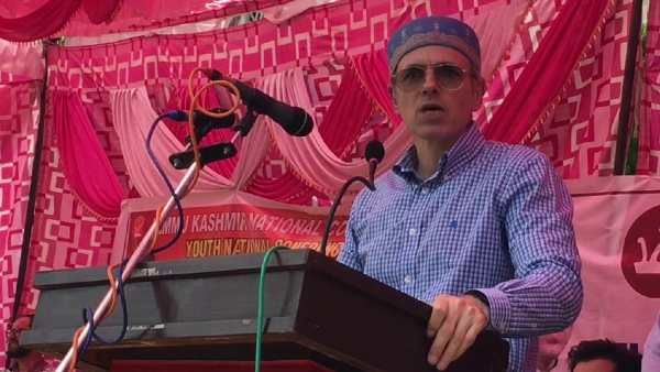 'जिस उम्मीद से केंद्र ने हटाई धारा 370 वो अब तक नहीं हुई पूरी', कश्मीर में हत्या पर उमर अब्दुल्ला